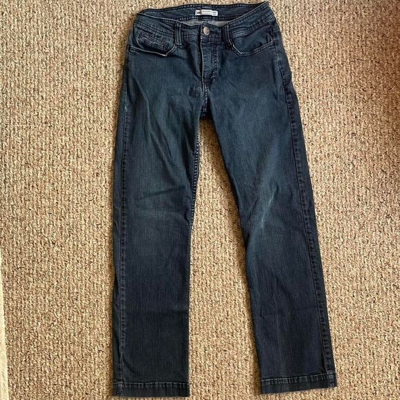 Lee Jeans Straight Leg Women's 25 Black and Dark Wash Lowrise - Picture 1 of 5